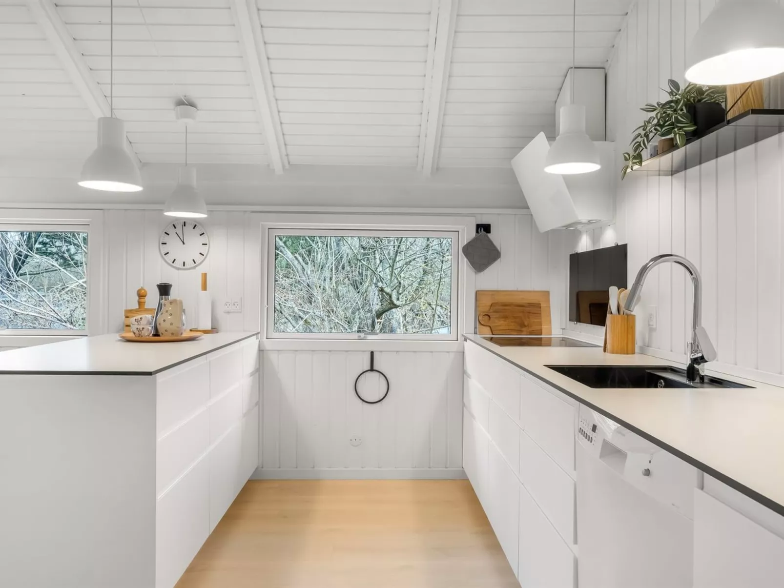 "Julie" - 1.5km from the sea - Binnen