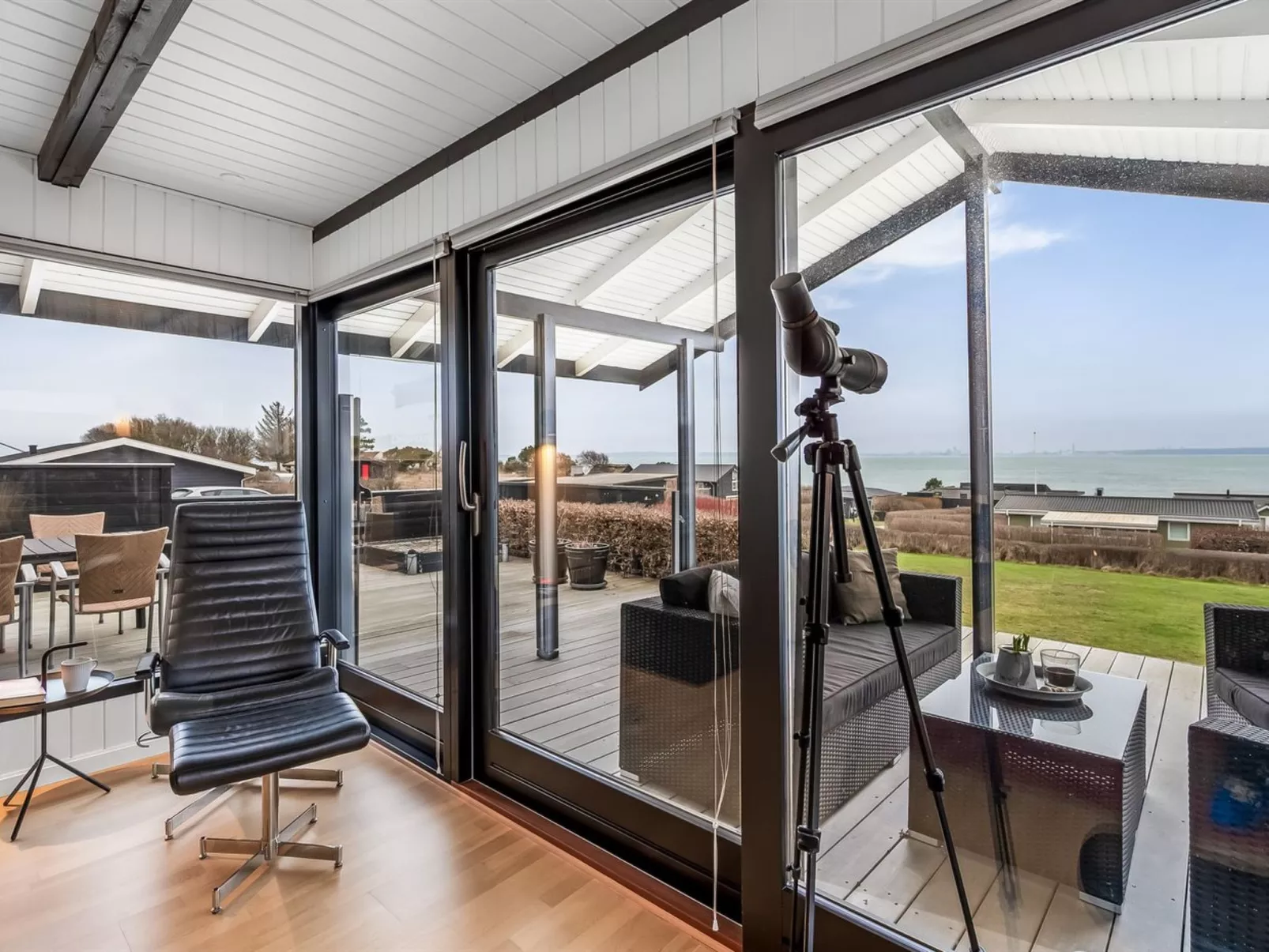 "Gertina" - 100m from the sea - Binnen