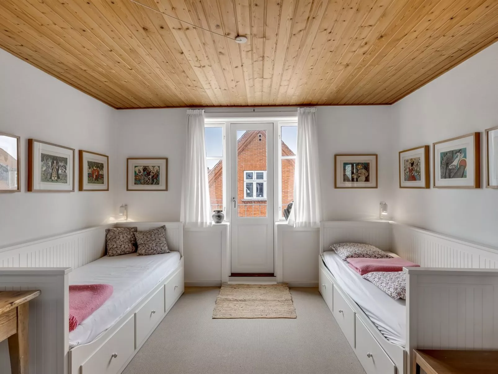 "Cordelia" - 1km from the sea - Binnen