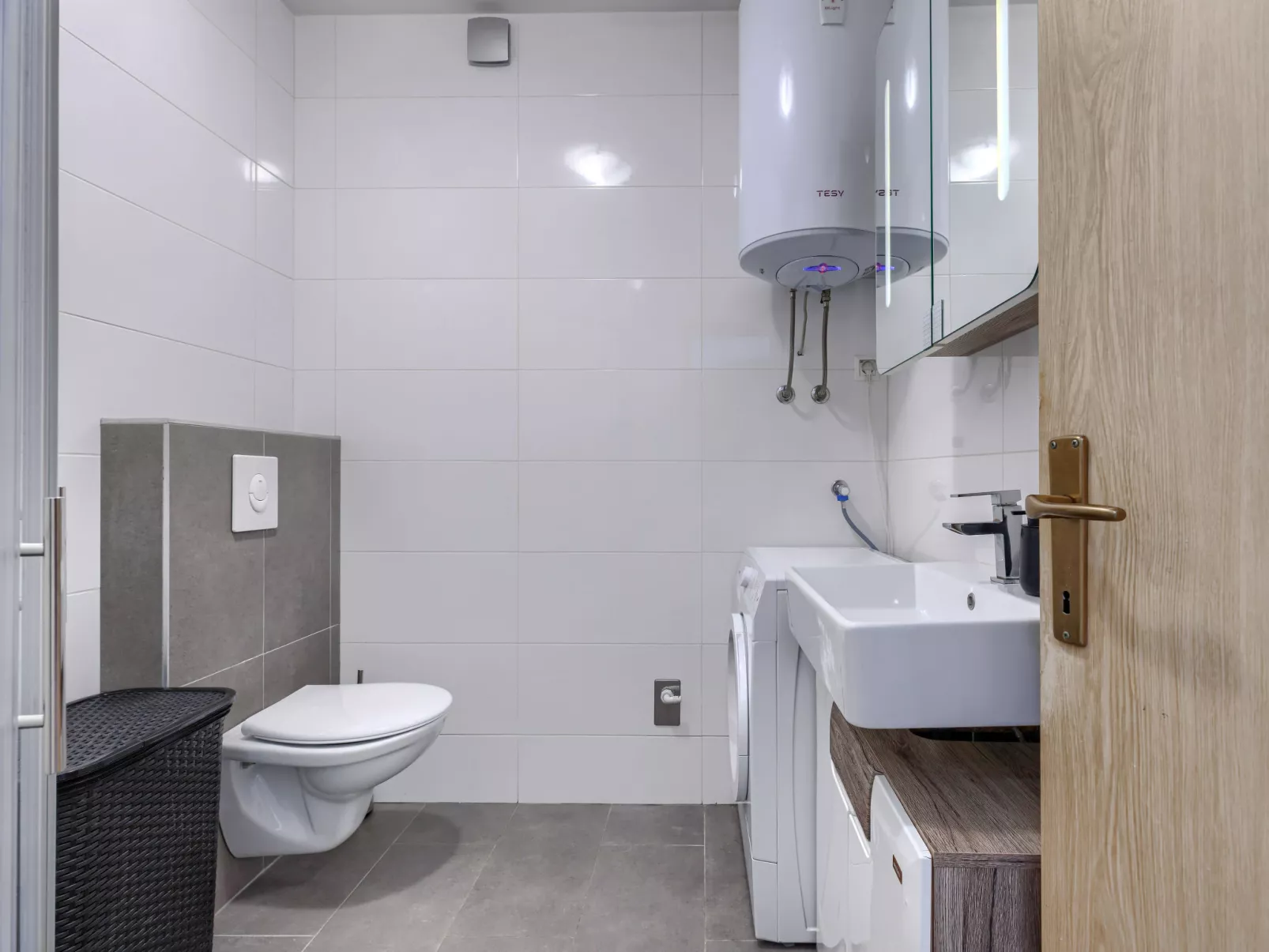 Milanković - Binnen