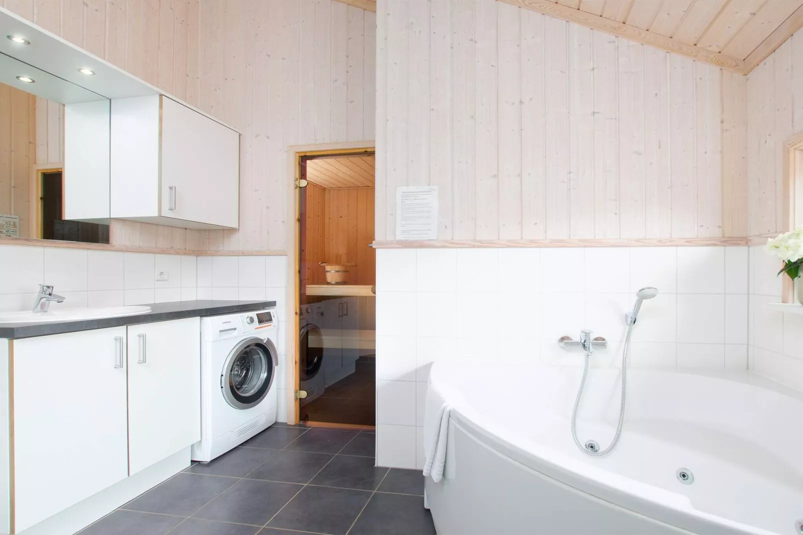 Villa met privésauna voor tien personen - Binnen