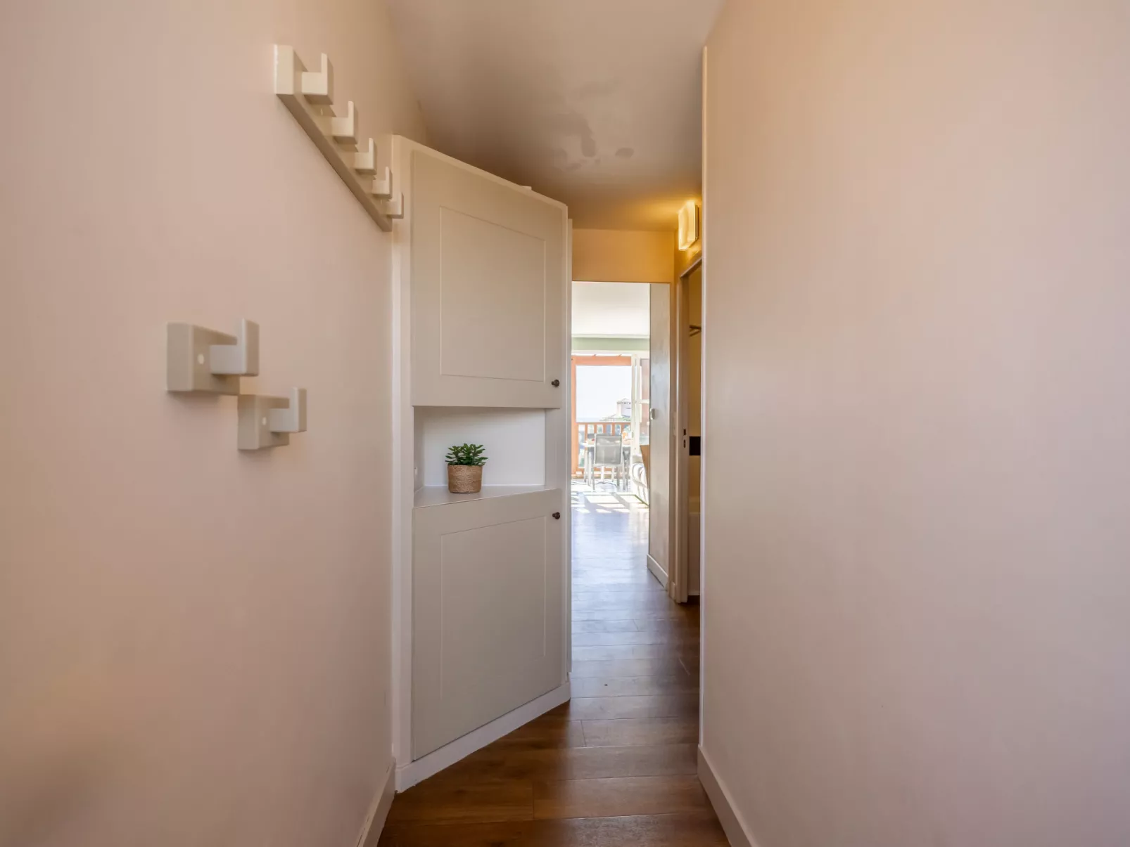 Village Cap Estérel - L'Esquinade - Binnen