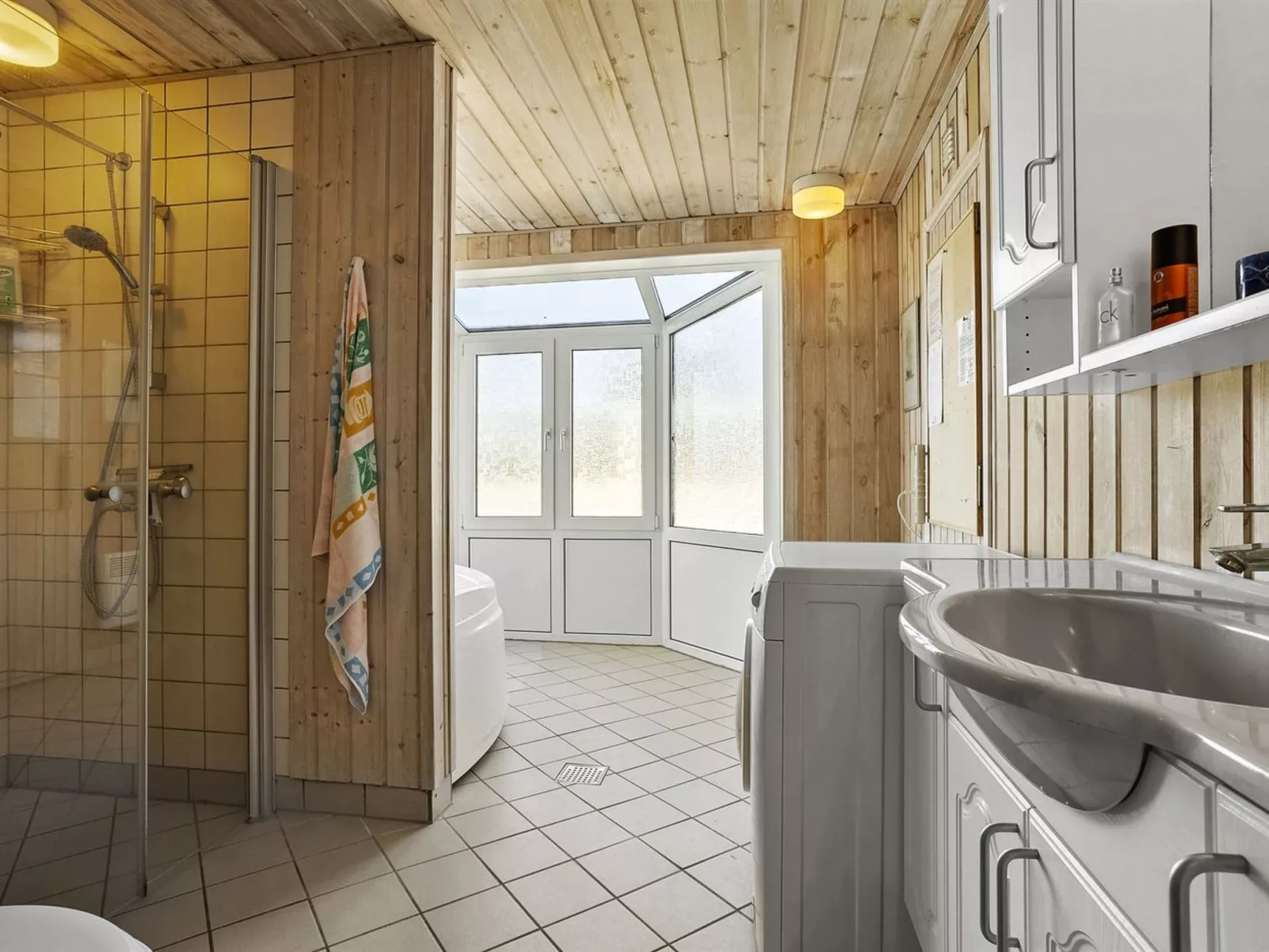 "Ofelia" - 1.2km from the sea - Binnen