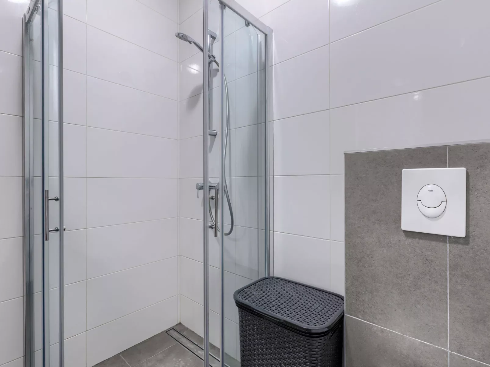 Milanković - Binnen