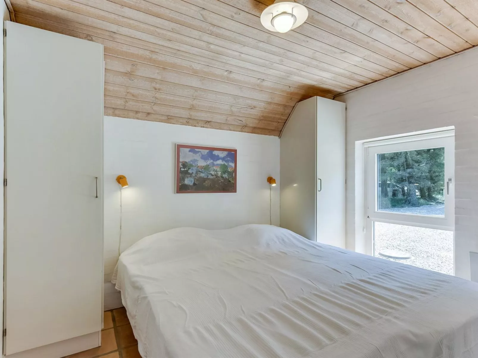 "Laetitita" -  from the sea - Binnen