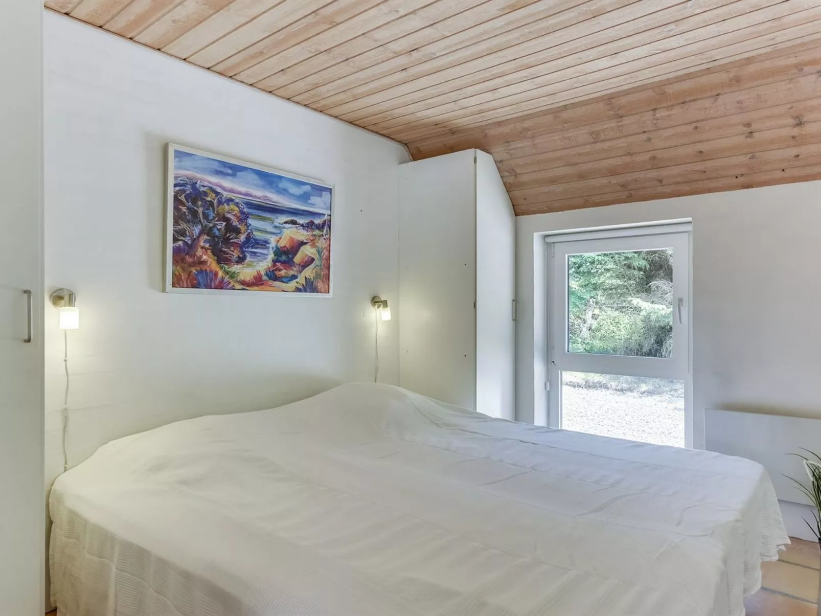 "Laetitita" -  from the sea - Binnen