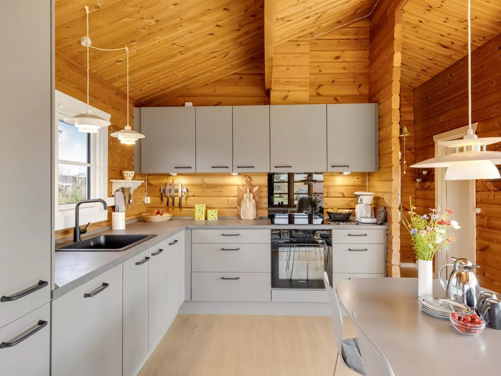 "Awarth" - 500m from the sea - Binnen