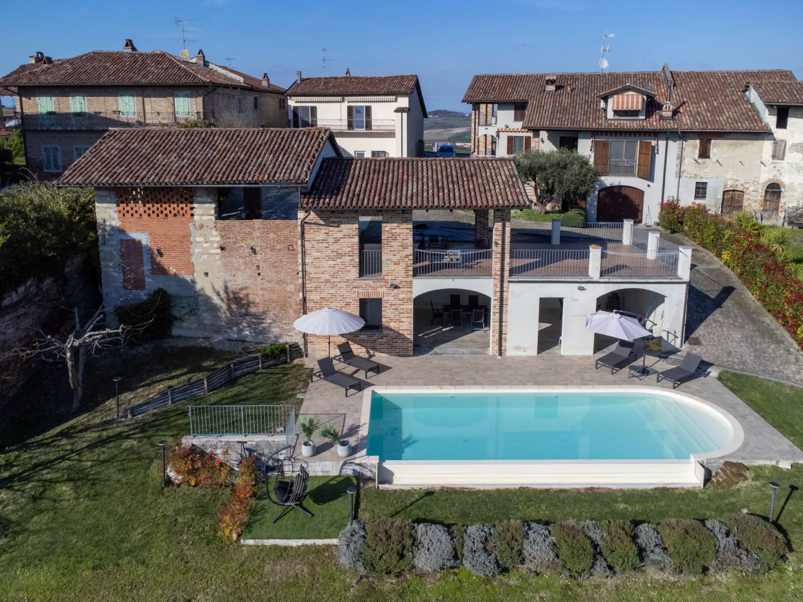 Nonna Maria del Pio - Buiten