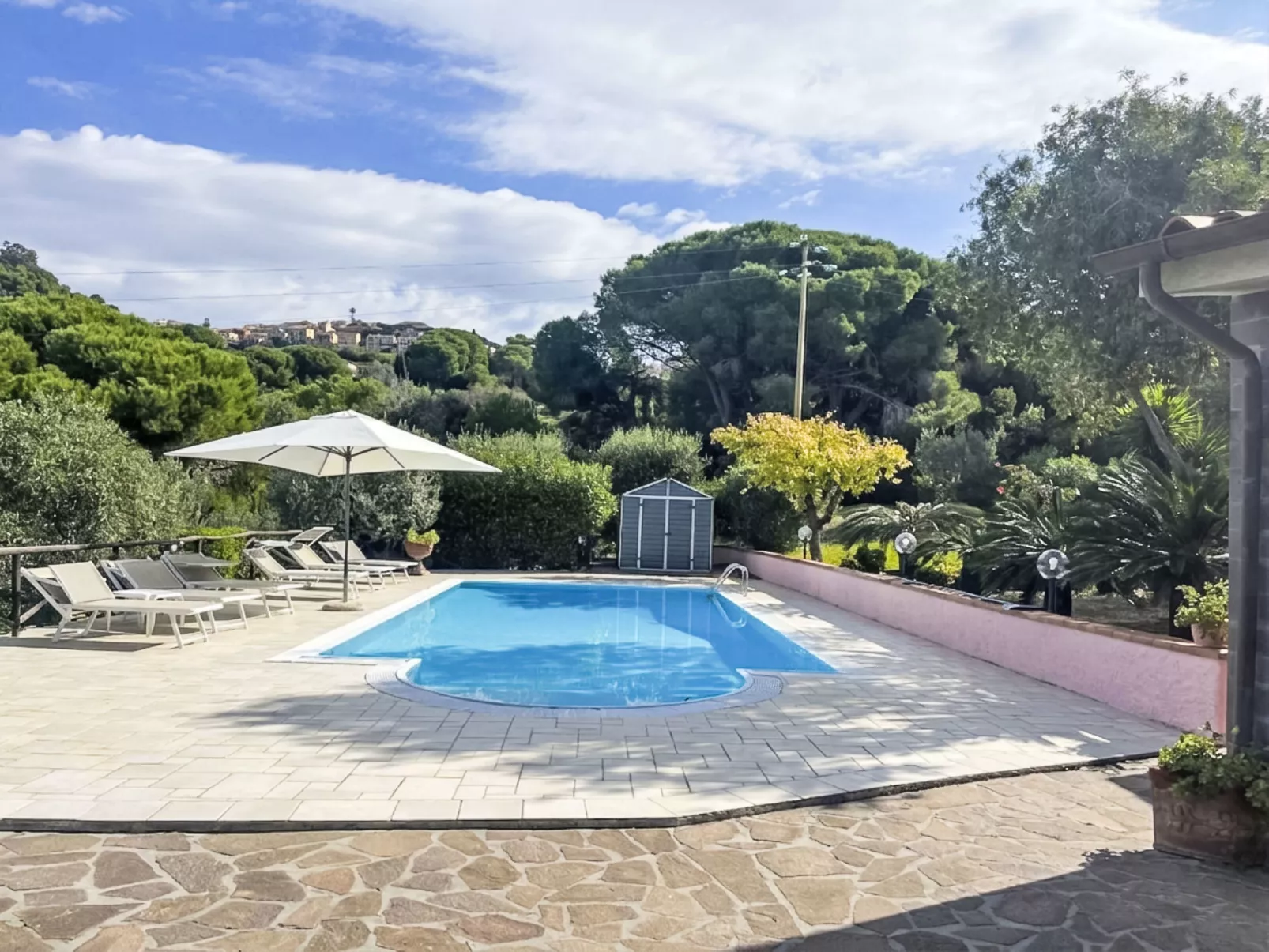 Villa Cecilia - Buiten