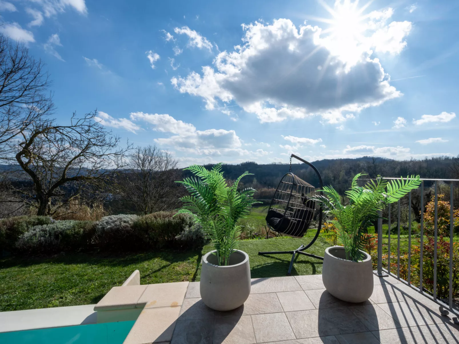 Nonna Maria del Pio - Buiten