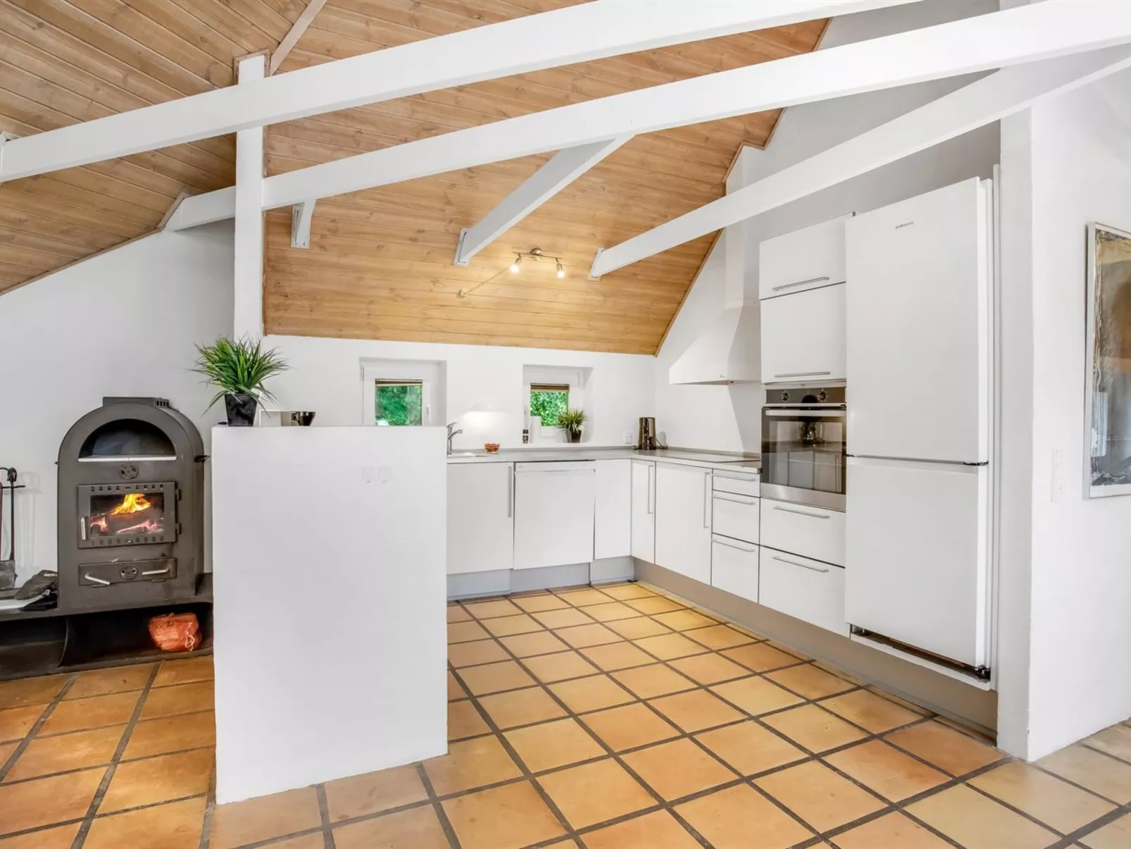 "Laetitita" -  from the sea - Binnen