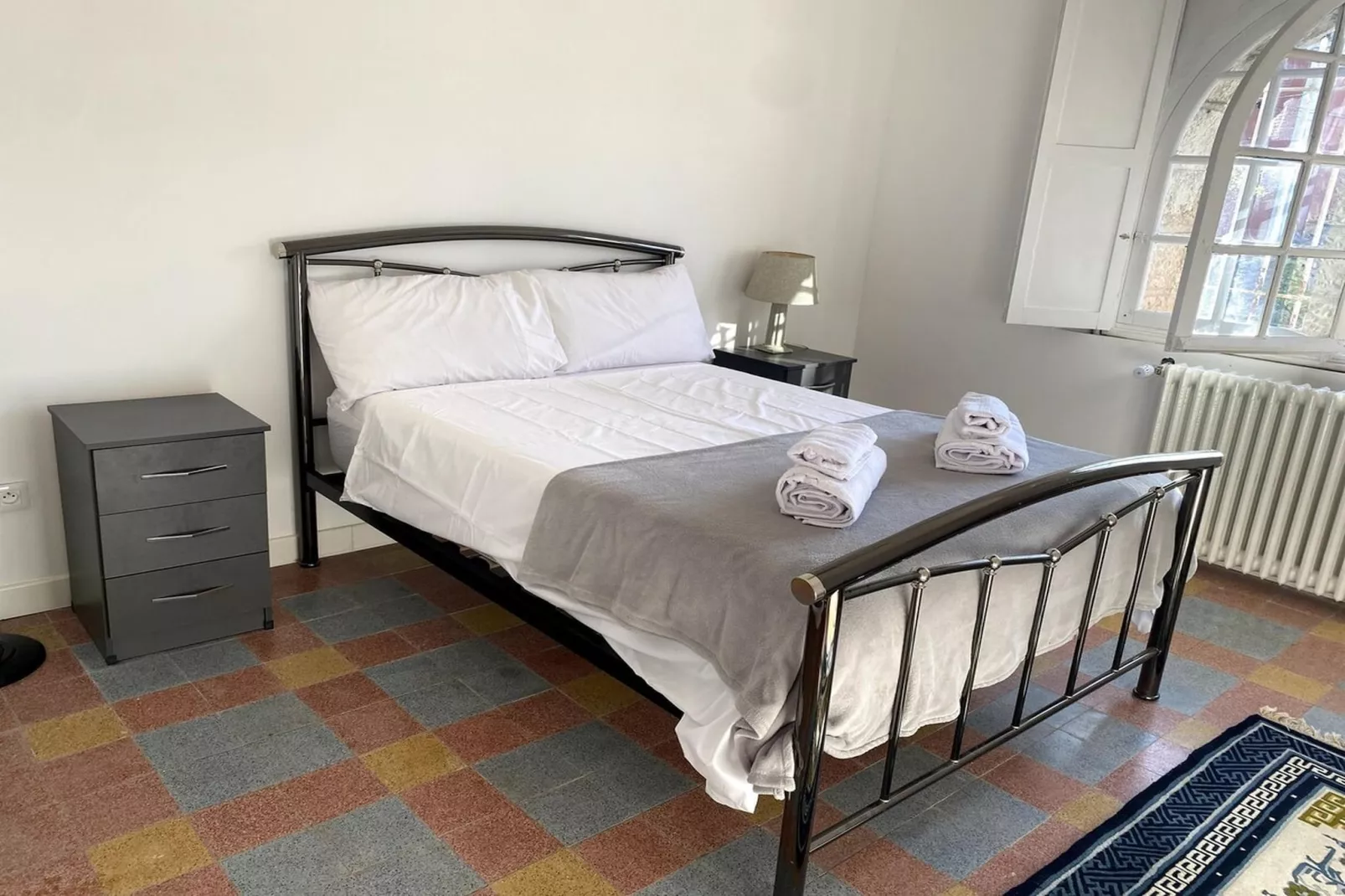 Grande Maison et piscine privée - Slaapkamer