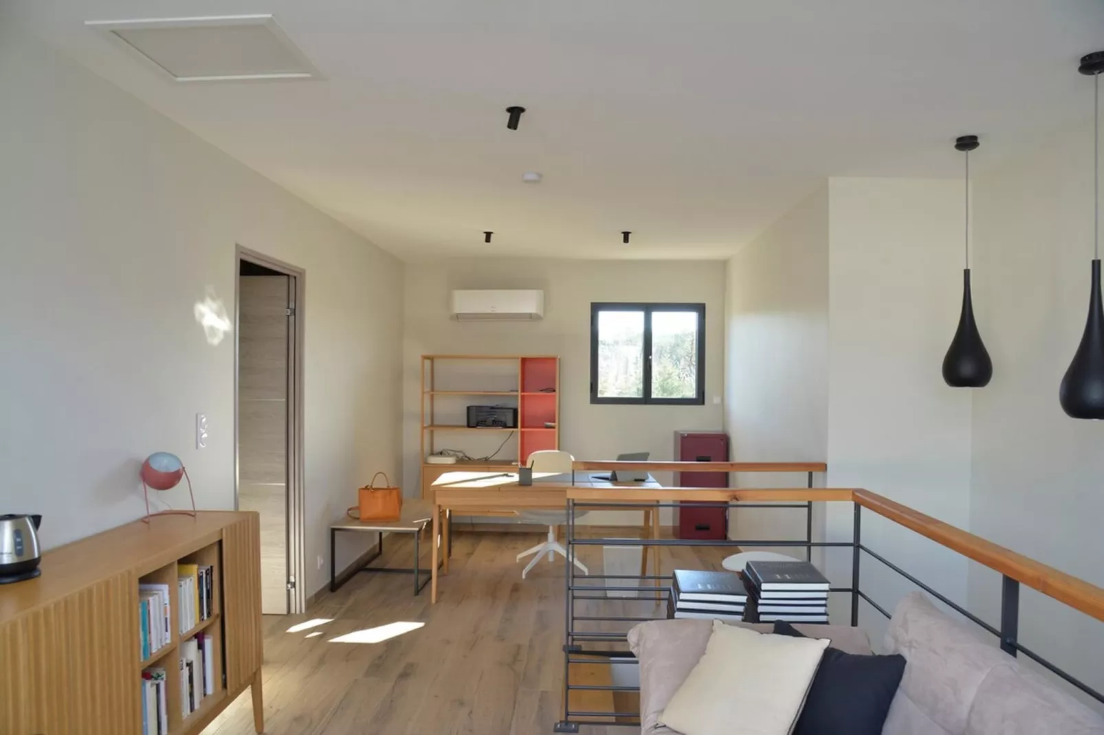 Belle maison avec piscine à débordement chauffée - Faciliteiten