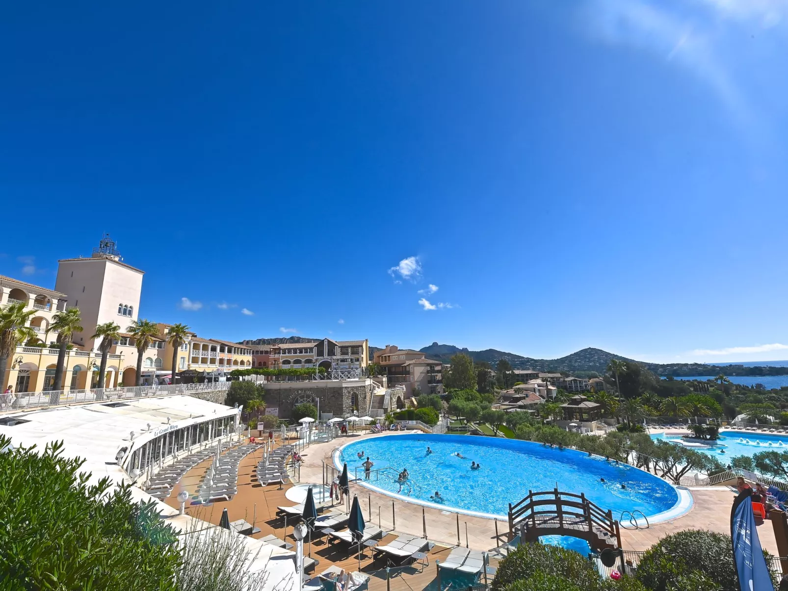 Village Cap Estérel - L'Esquinade - Buiten