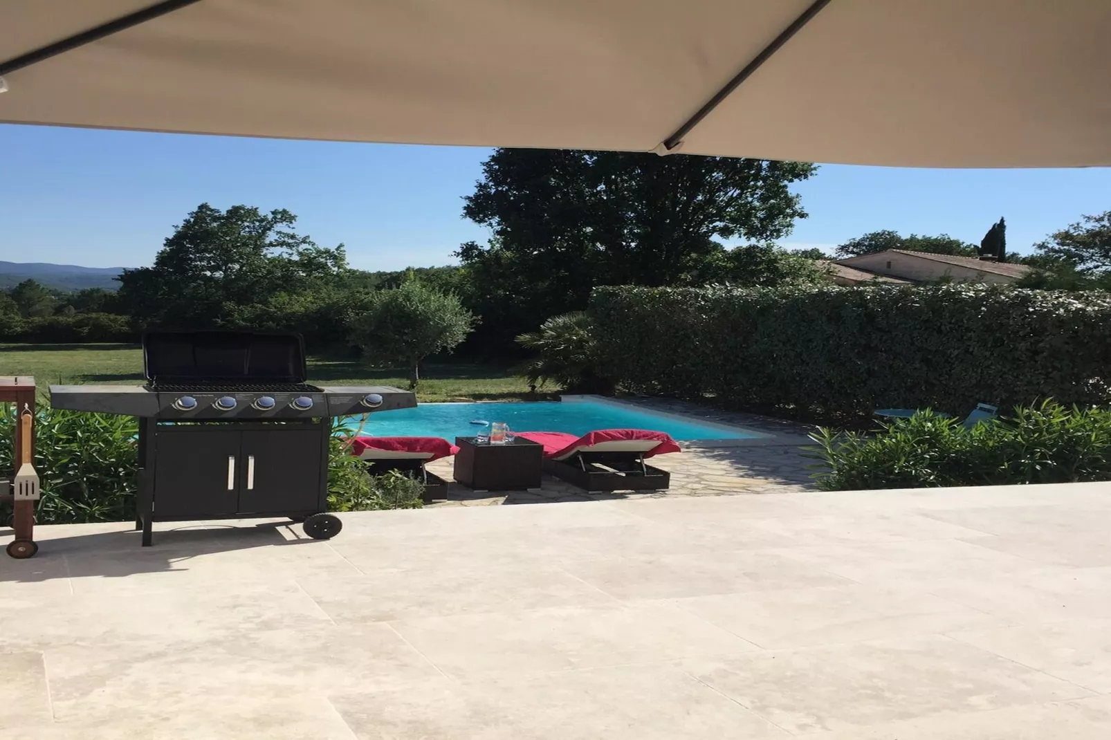 Belle maison avec piscine à débordement chauffée - Faciliteiten