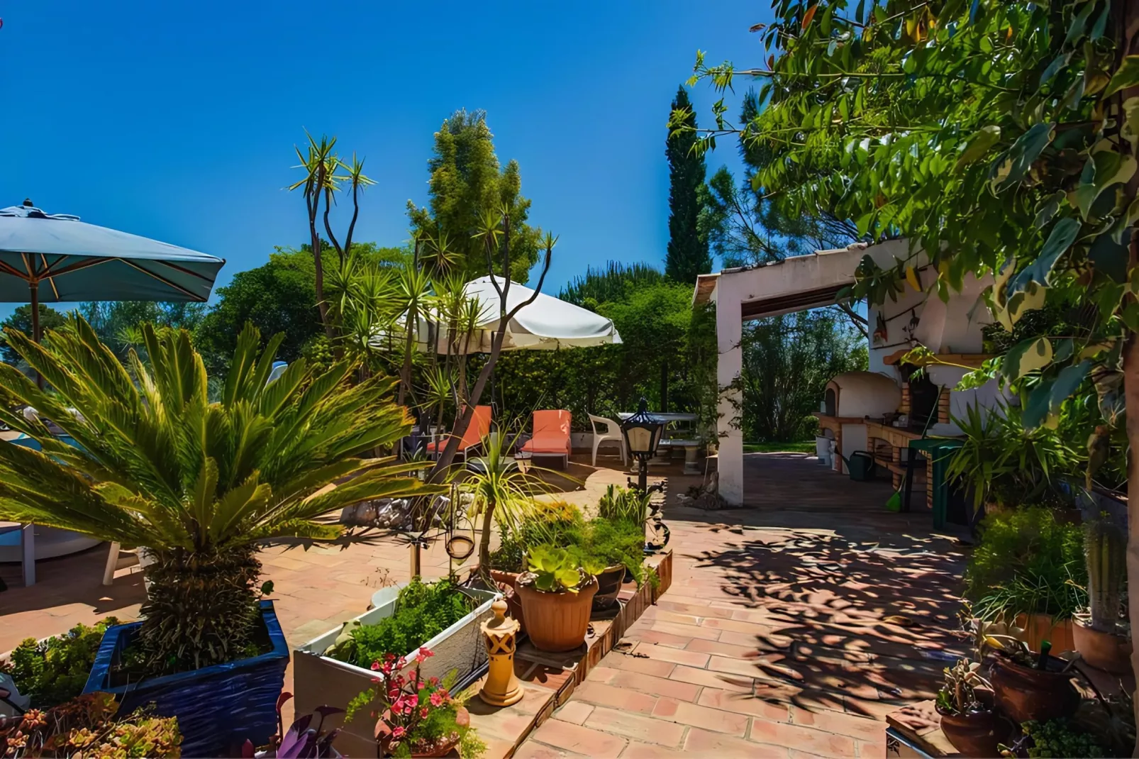 Papoula Apartment in Quinta Velha by GT House - Tuinen zomer