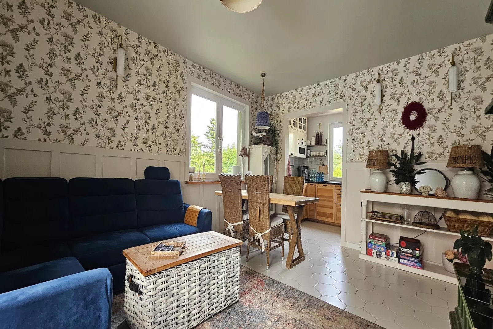 Dom wakacyjny z basenem w Kielnie - Woonkamer