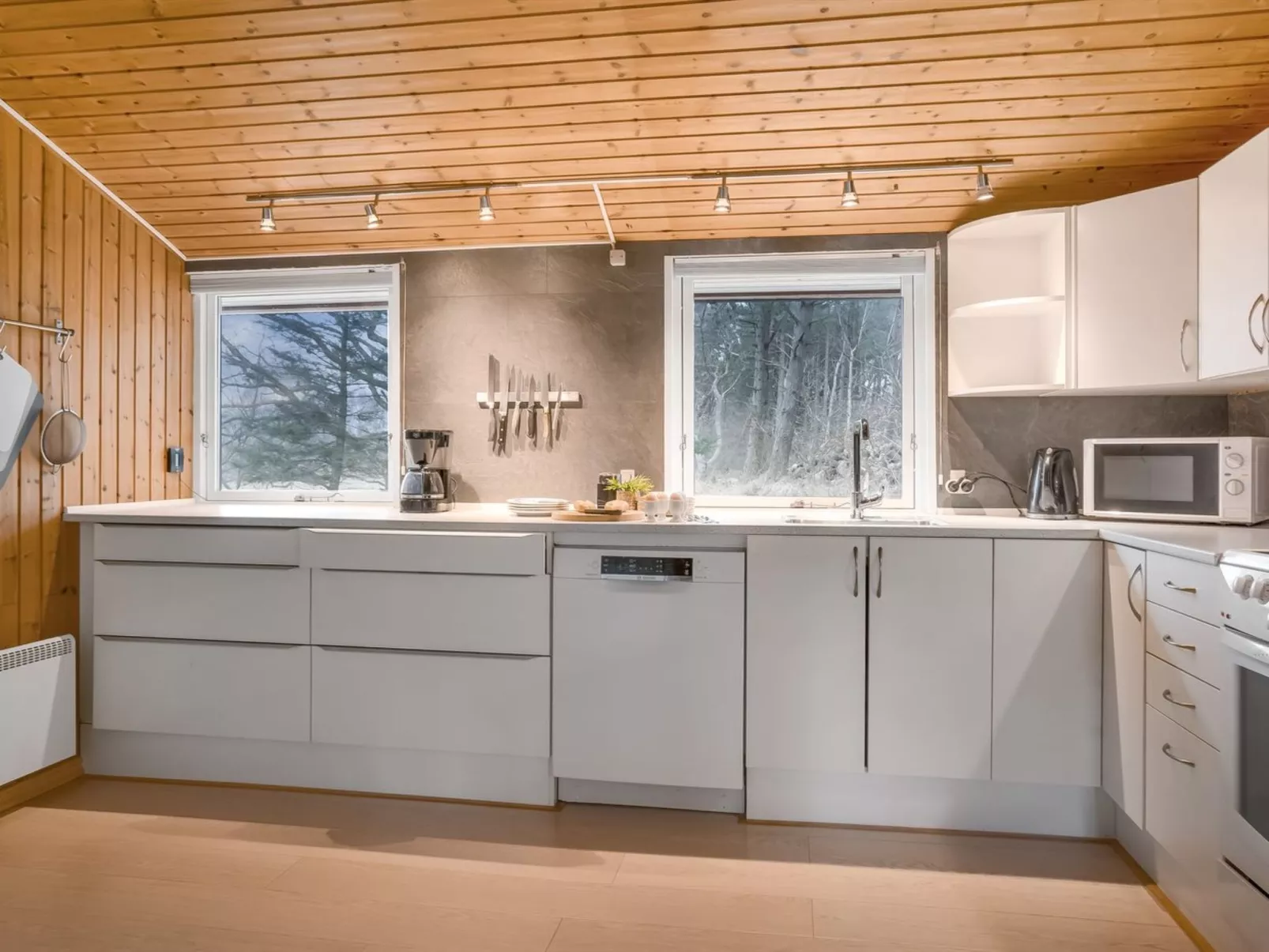 "Eveline" - 800m from the sea - Binnen