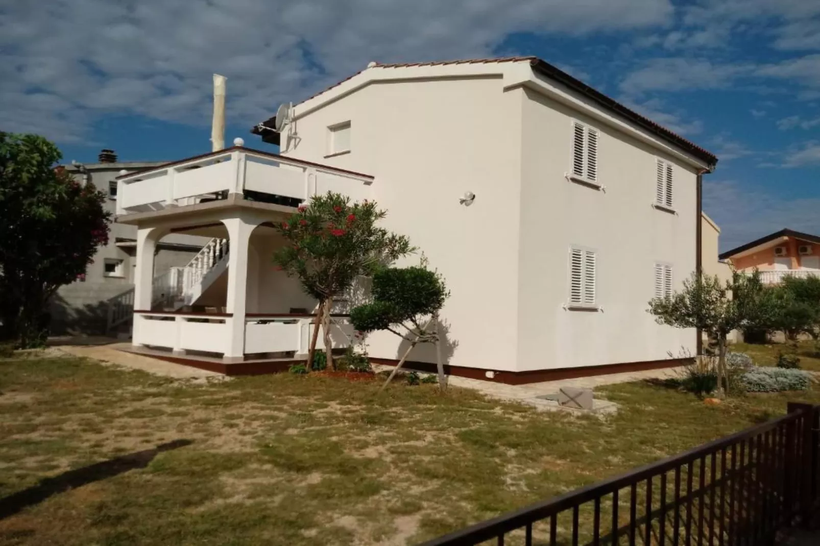 Charming Apartments Dokoza Vir - Two Bedroom Apartment with Terrace - Buitenlucht