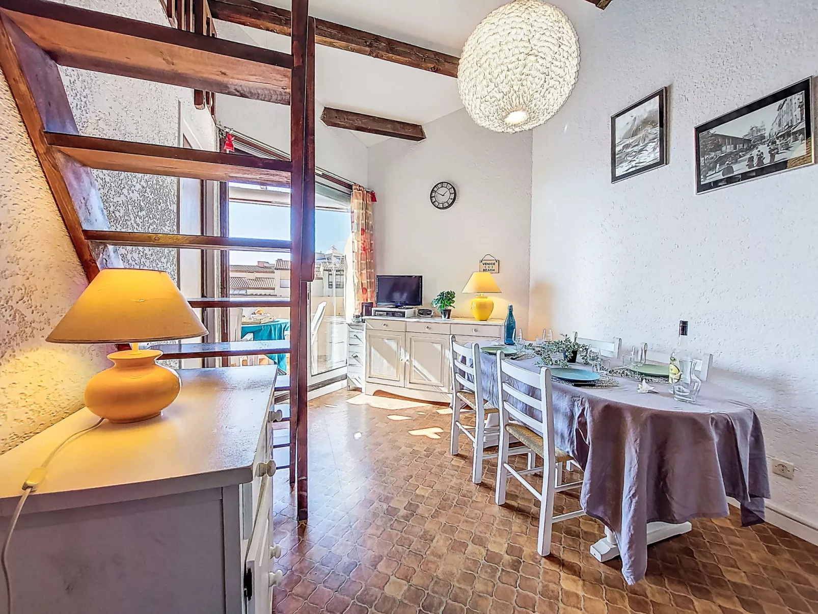 Front de Mer - Binnen