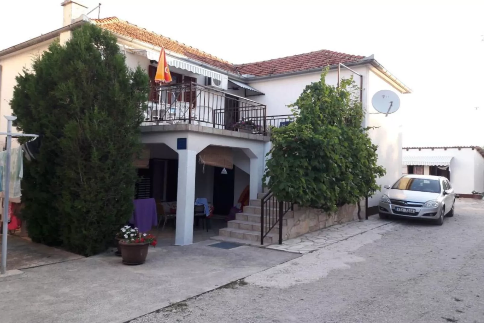Charming Apartments Dokoza Drage - Two Bedroom Apartment with Terrace - Buitenlucht
