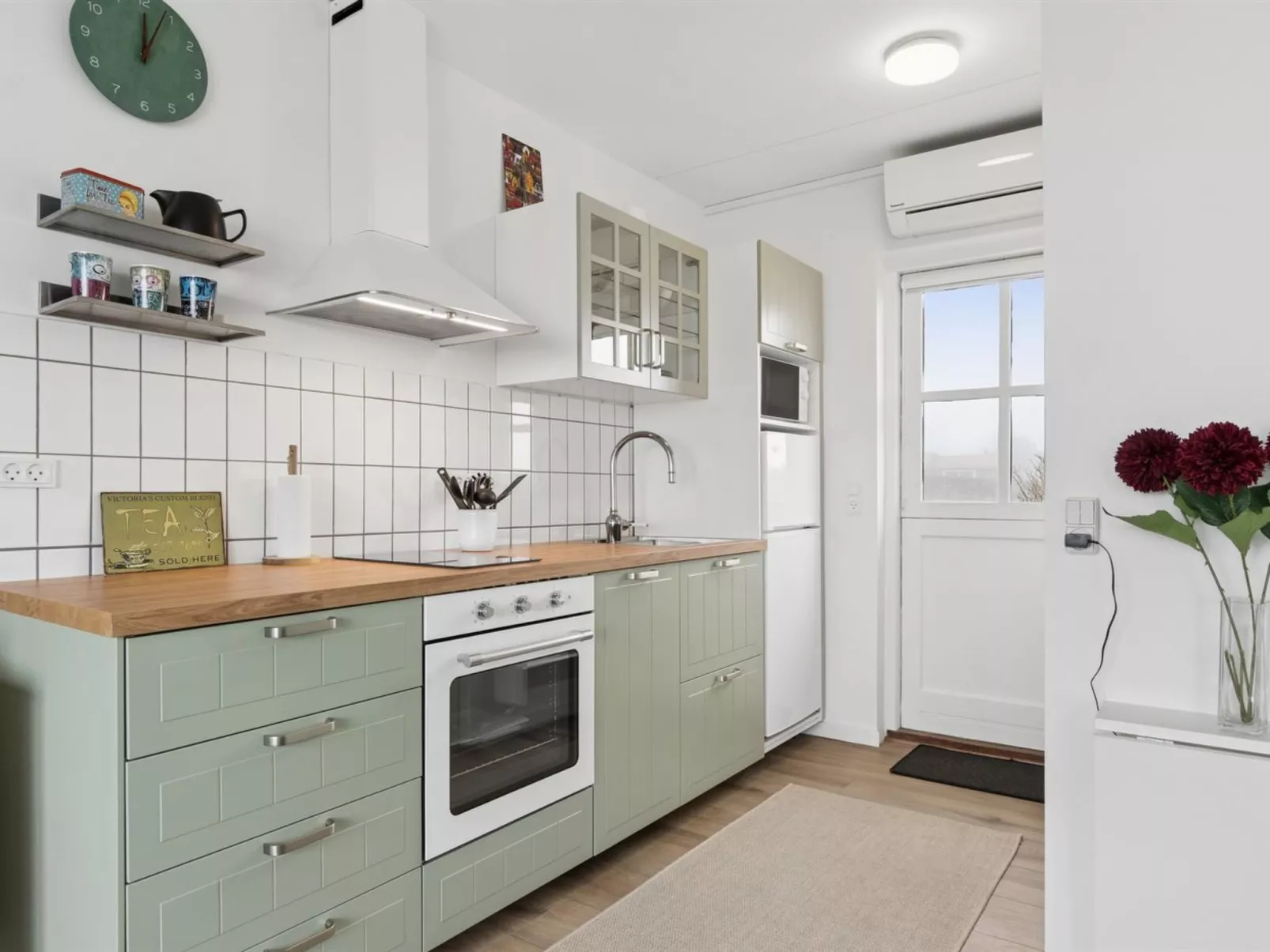 "Roger" - 400m from the sea - Binnen