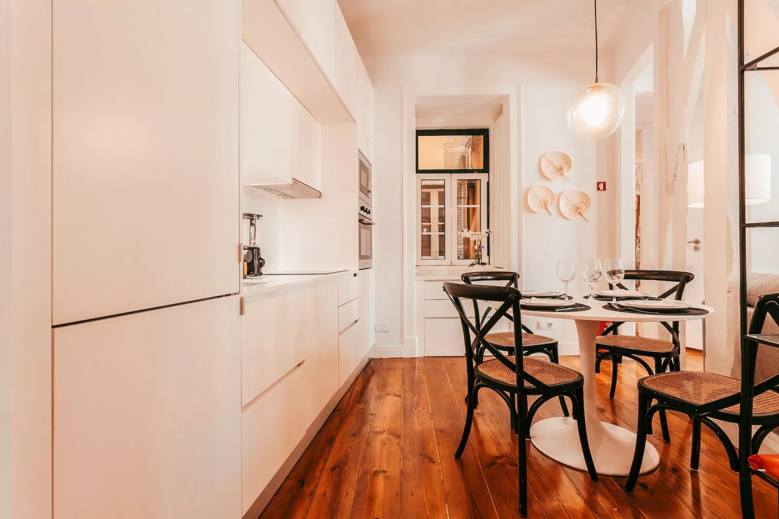 Chic & Elegant Lapa By GT House - Keuken