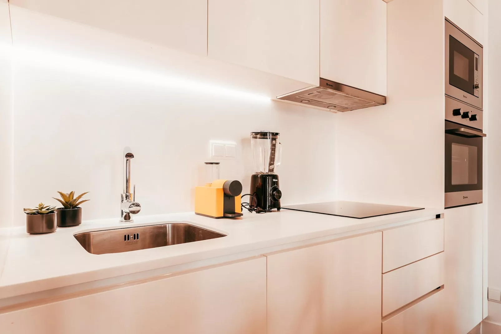 Chic & Elegant Lapa By GT House - Keuken