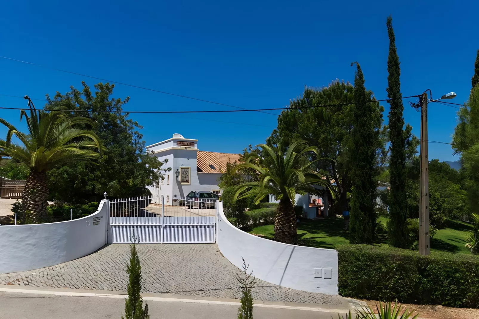 Jacarandá Apartment in Quinta Velha by GT House - Hal-ontvangst