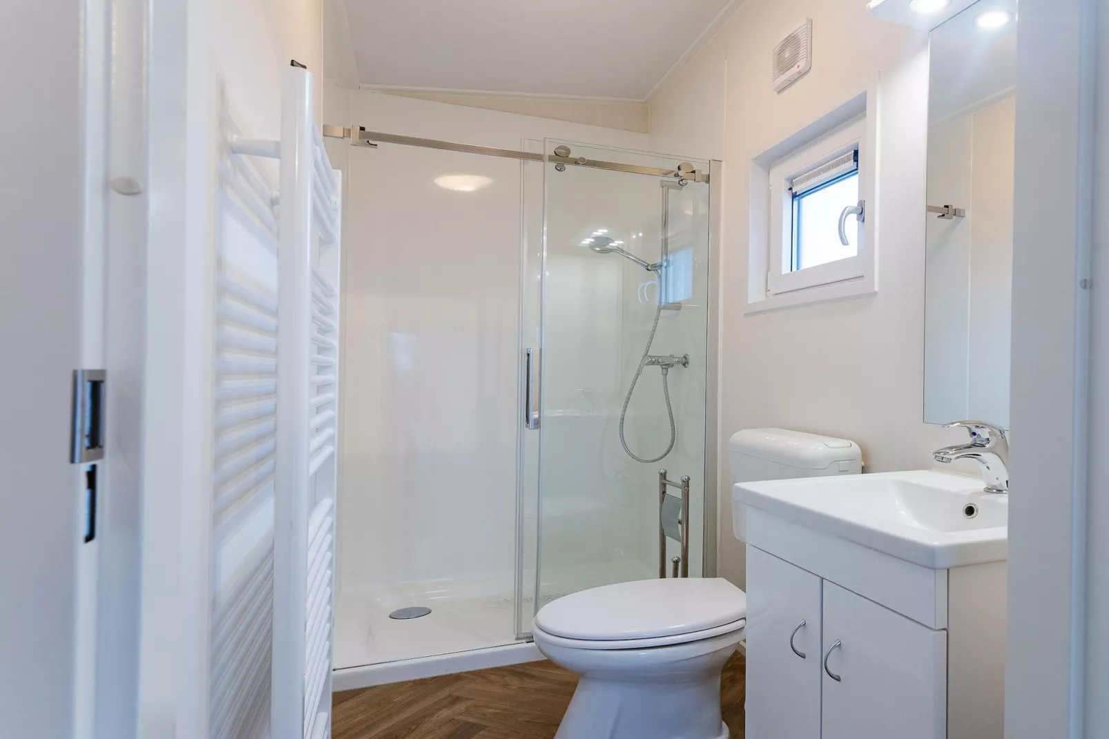 Duinhoeve chalet Schelp - Badkamer