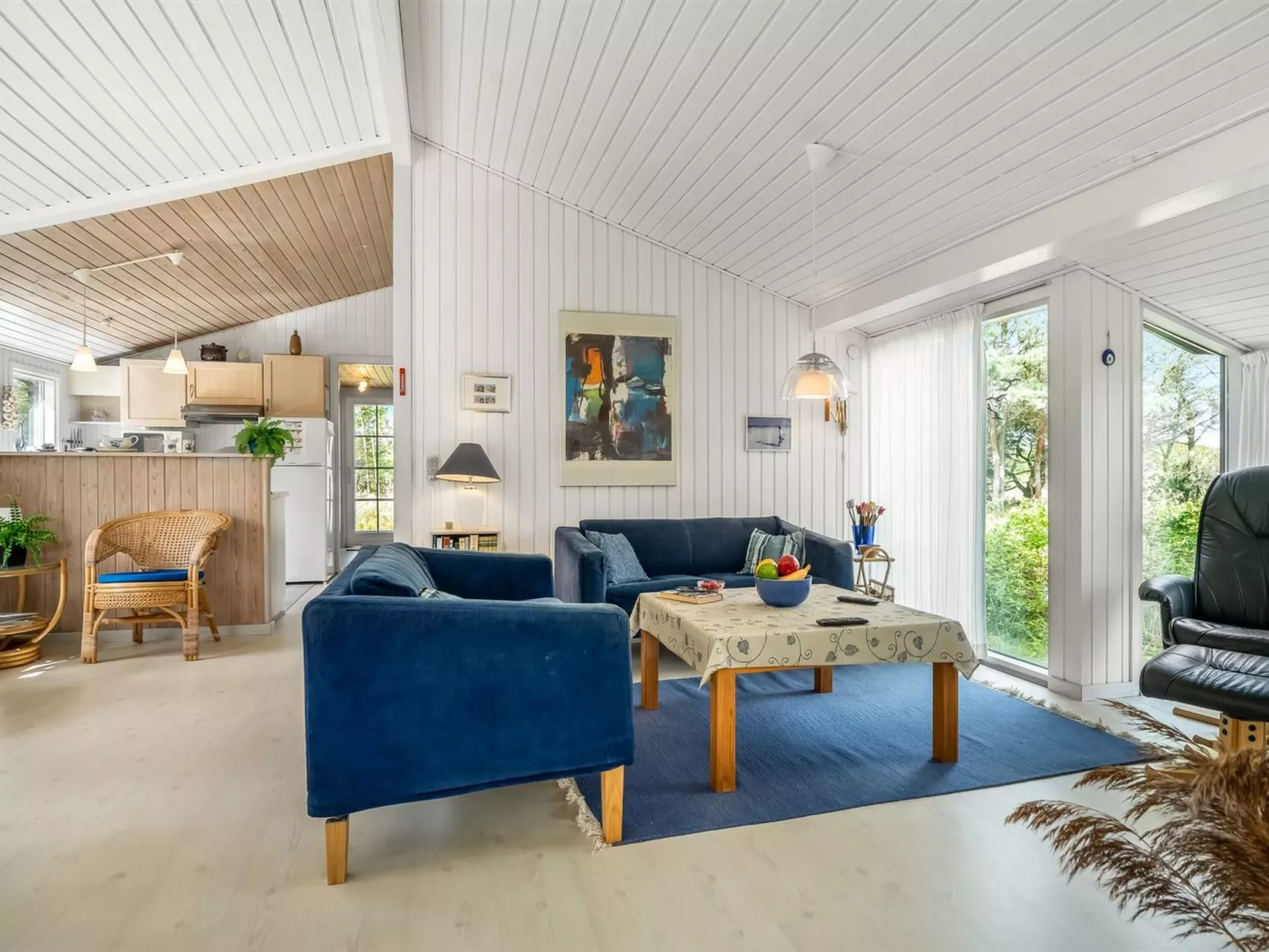 "Saila" - 1.2km from the sea - Binnen