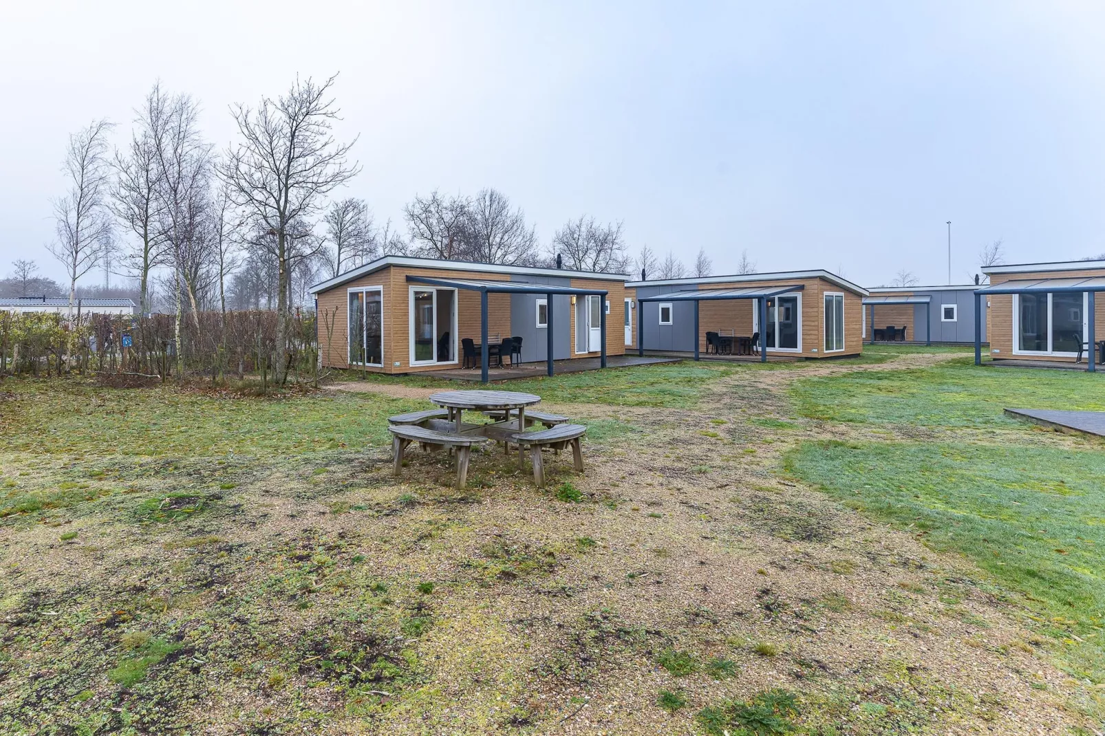 Duinhoeve Chalet Zeeland (huisdier toegestaan) - Terrasbalkon