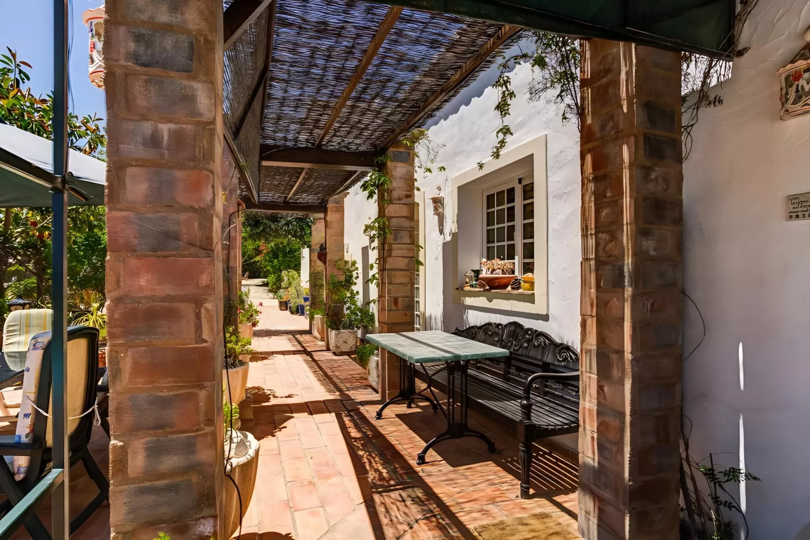 Girassol Apartment in Quinta Velha by GT House - Terrasbalkon