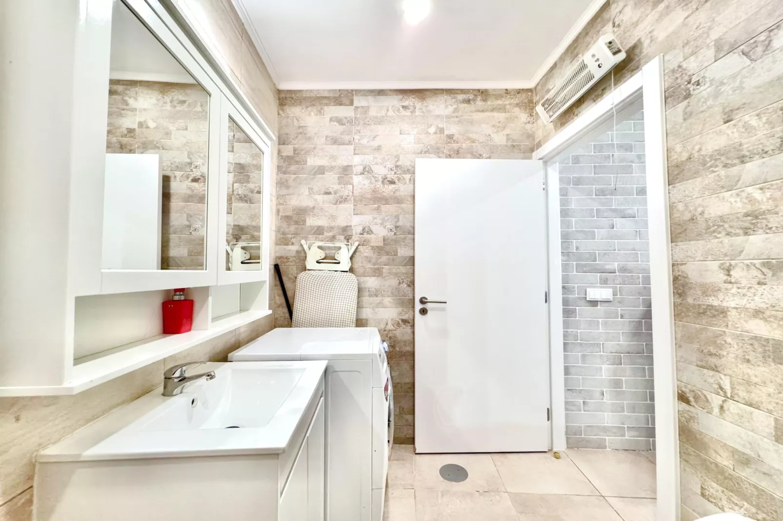 Laila Summer Escape by GT House - Badkamer