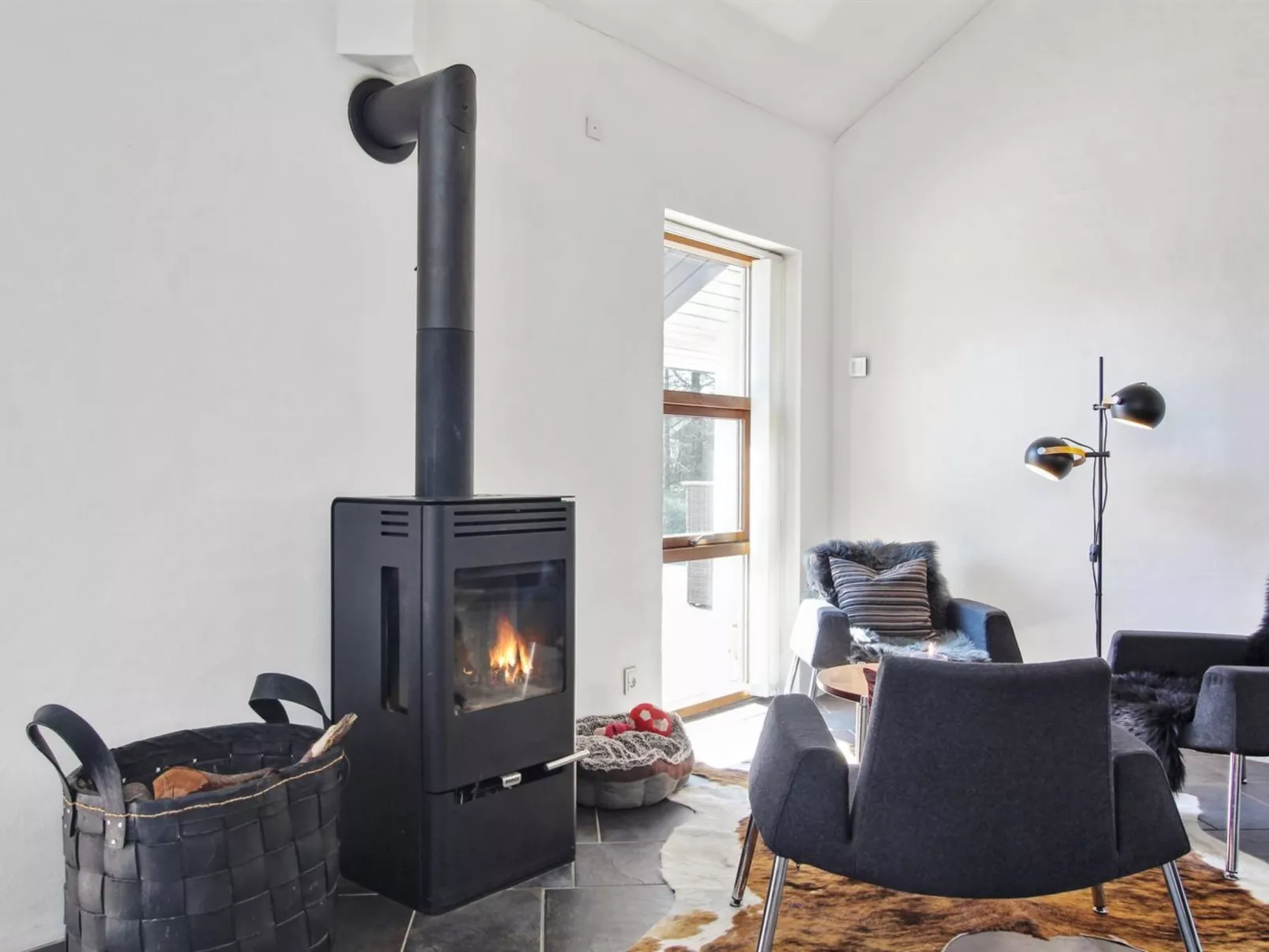 "Maiti" - 300m from the sea - Binnen