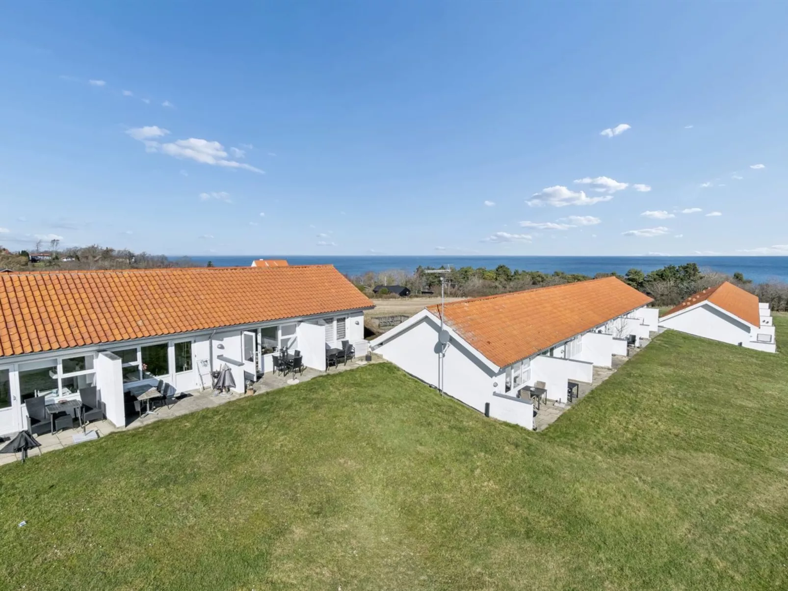 "Roger" - 400m from the sea - Buiten