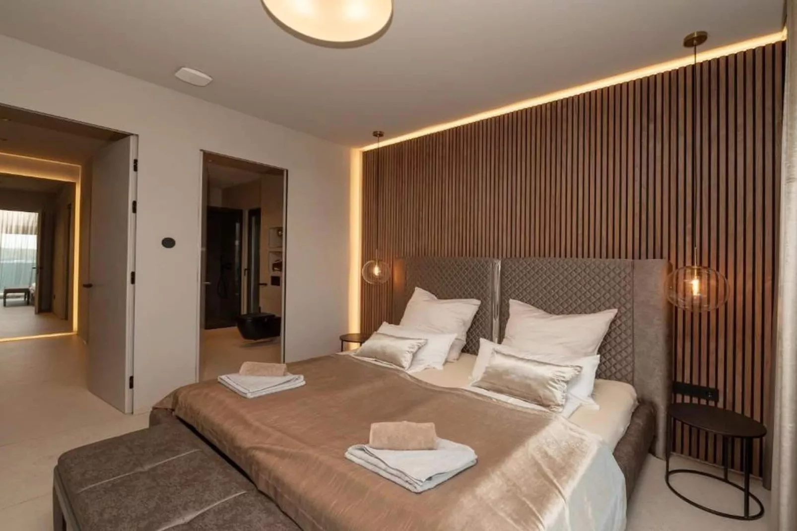 Luxury Beachfront Villa Malia Trogir with Pool - Slaapkamer