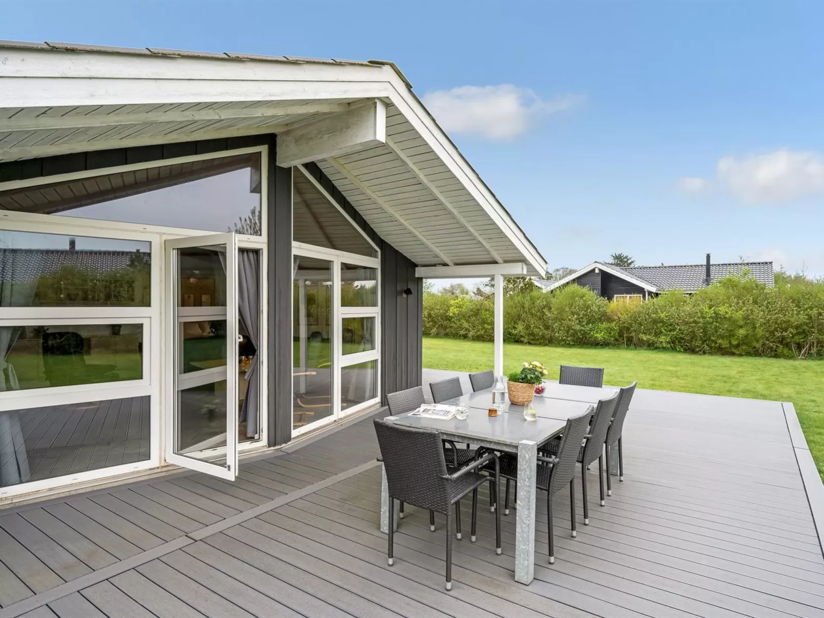 "Ingbritt" - 700m to the fjord - Buiten