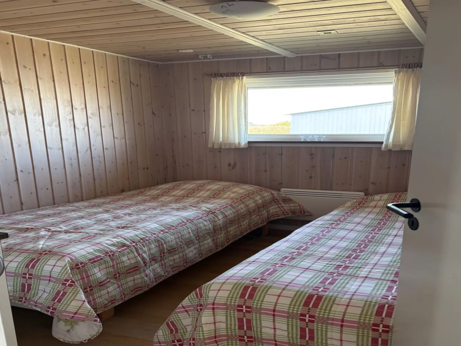 "Cristine" - 400m from the sea - Binnen