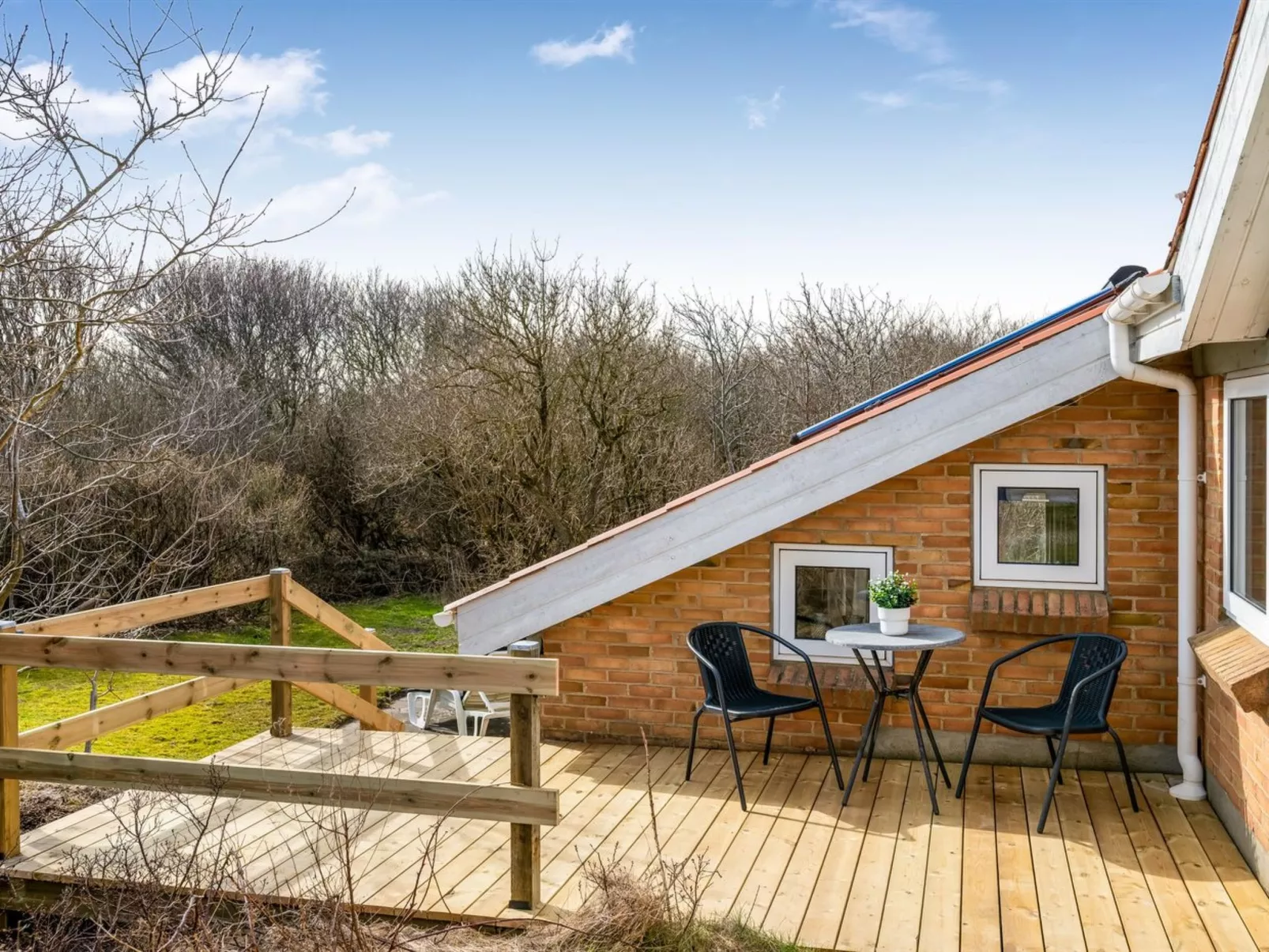 "Dorithea" - 1.3km from the sea - Buiten