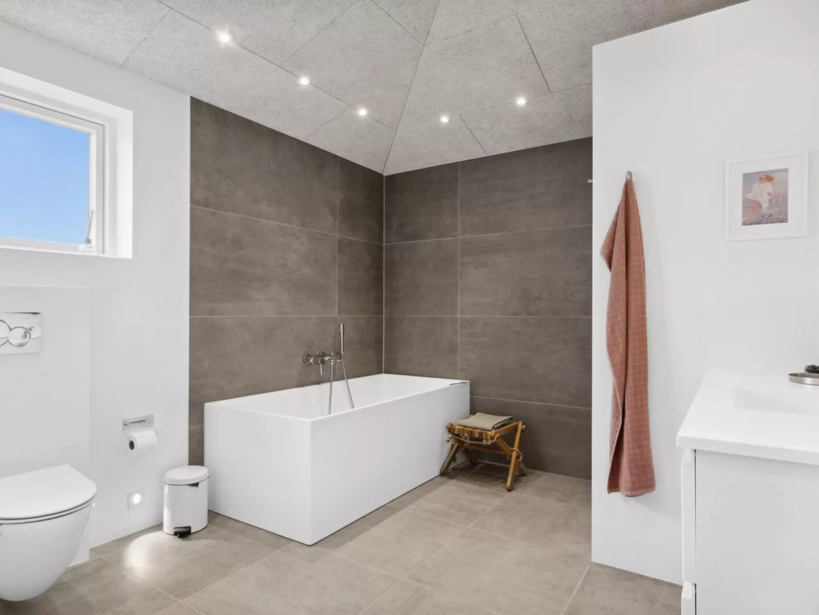 "Fridhild" - 1.5km from the sea - Binnen