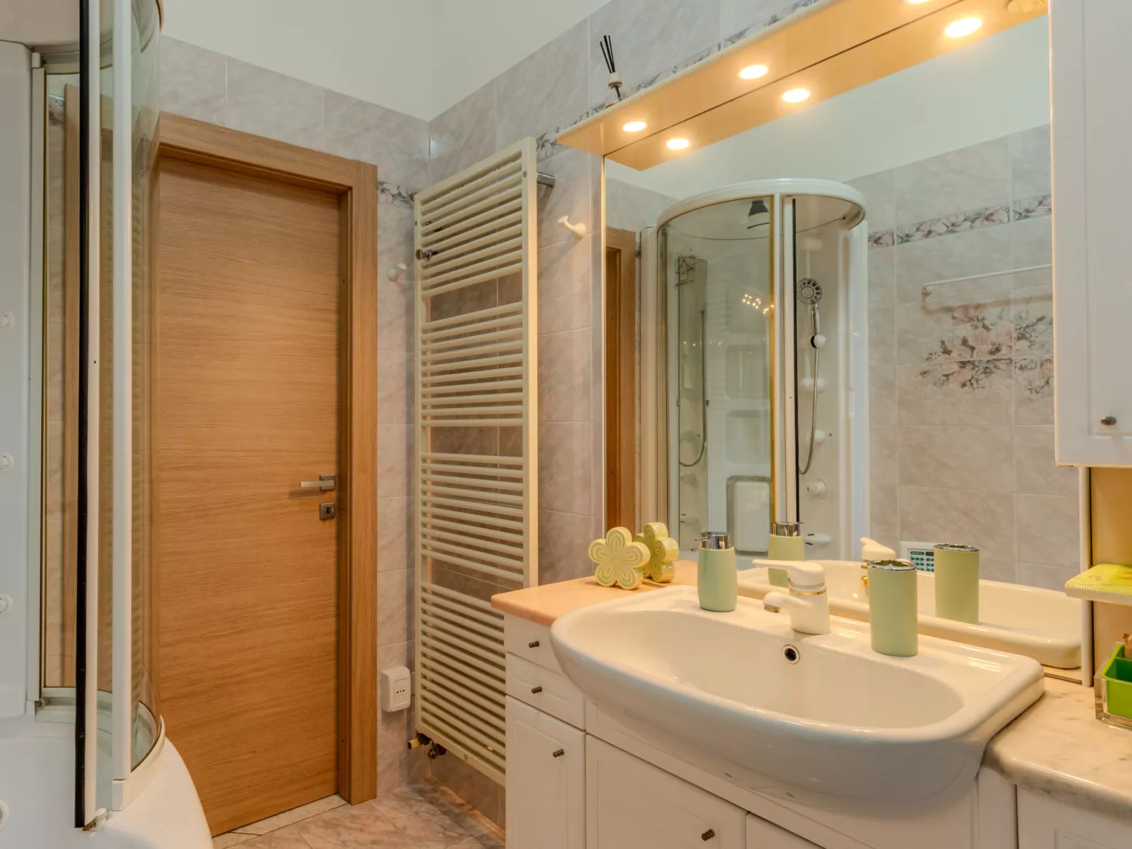 Arcobaleno House GardaLake - Binnen