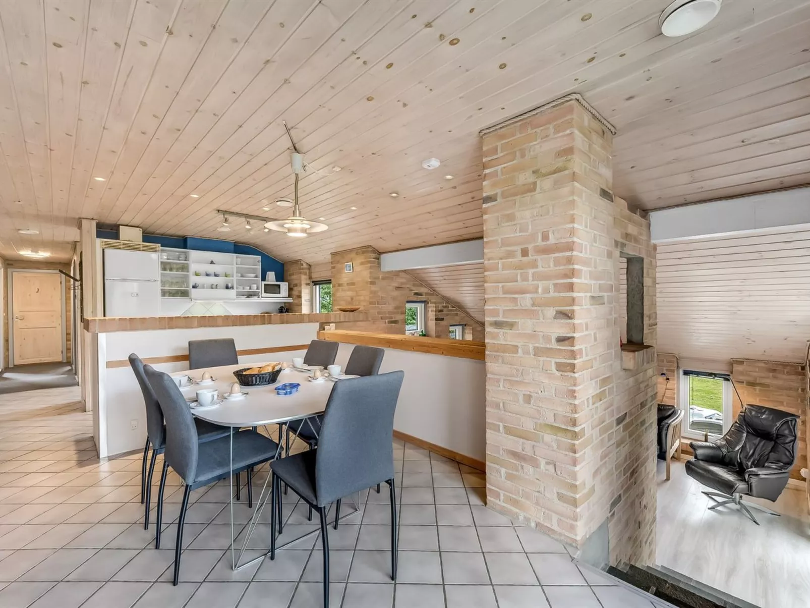 "Dorithea" - 1.3km from the sea - Binnen