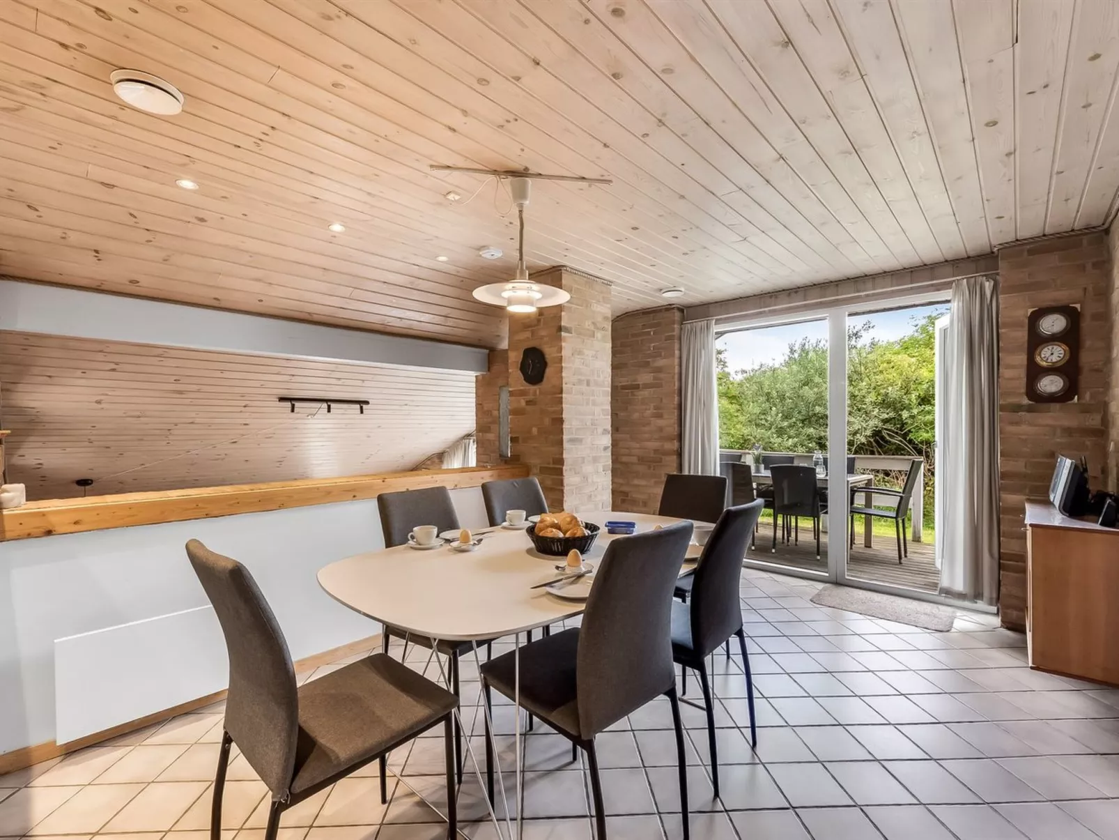 "Dorithea" - 1.3km from the sea - Binnen