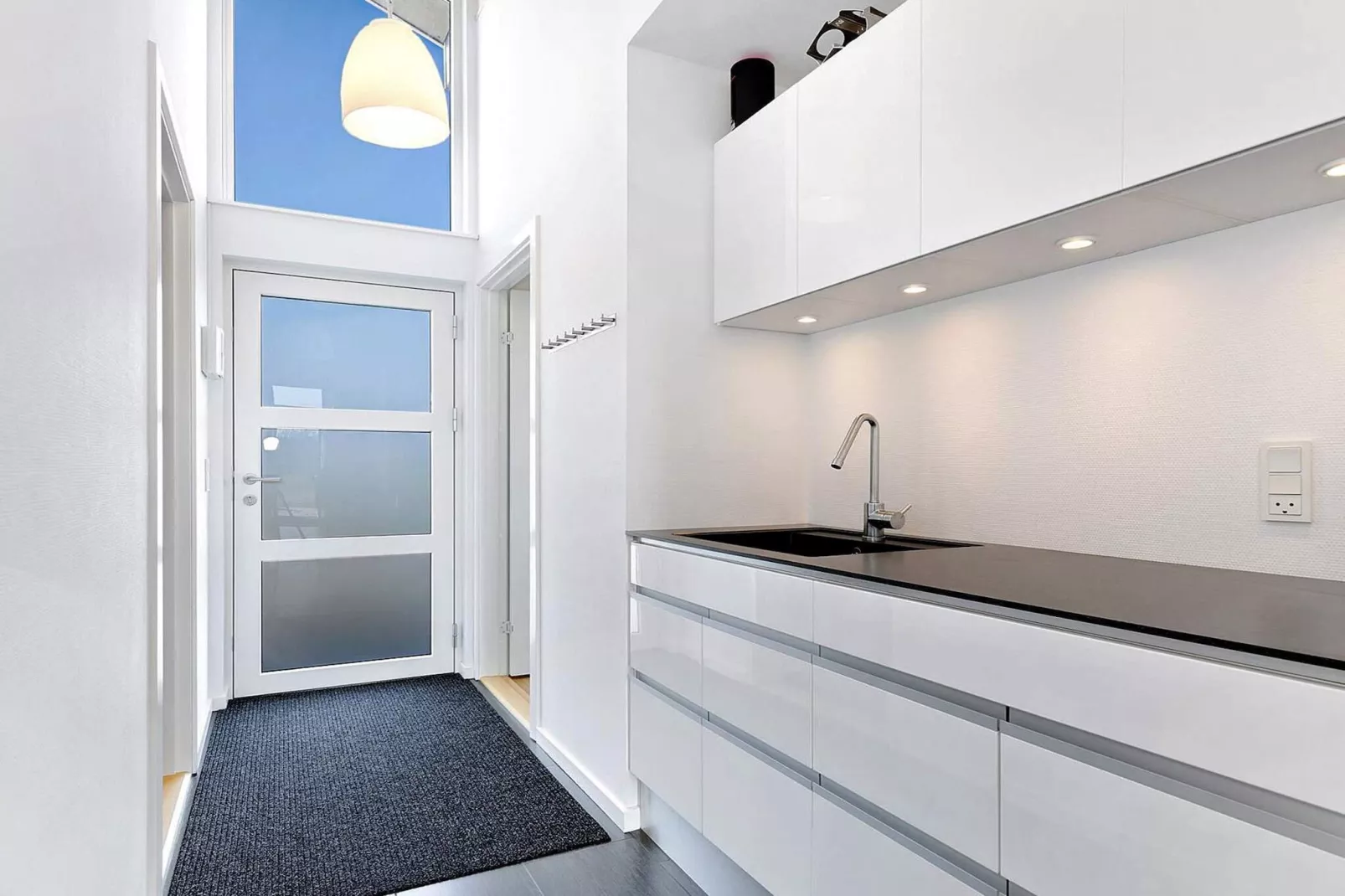 Vakantiehuis aan de kust met spa en sauna - Binnen
