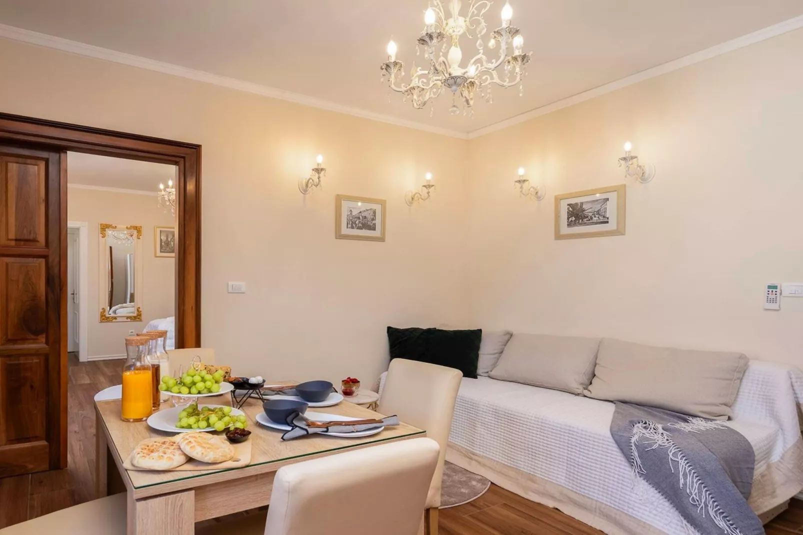 Split Diocletian Palace - Apartment 3 (2+2)