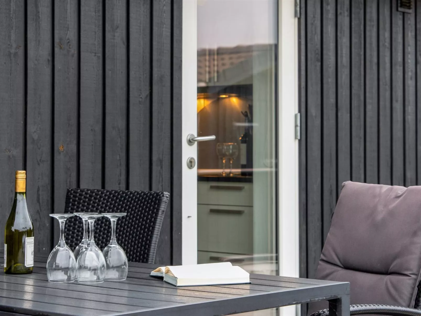 "Erza" - 500m from the sea