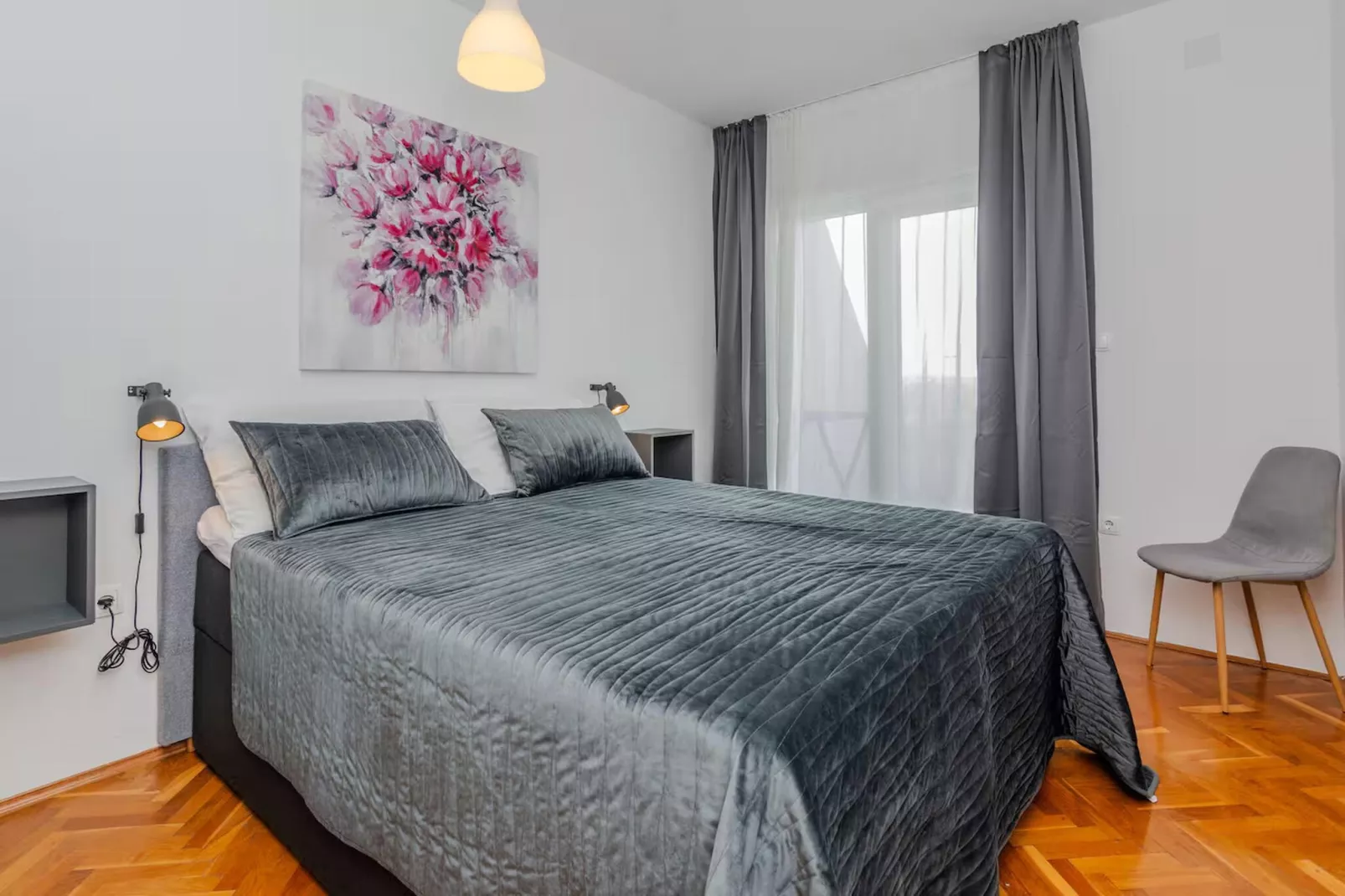 Royal Selection with Pool - Three