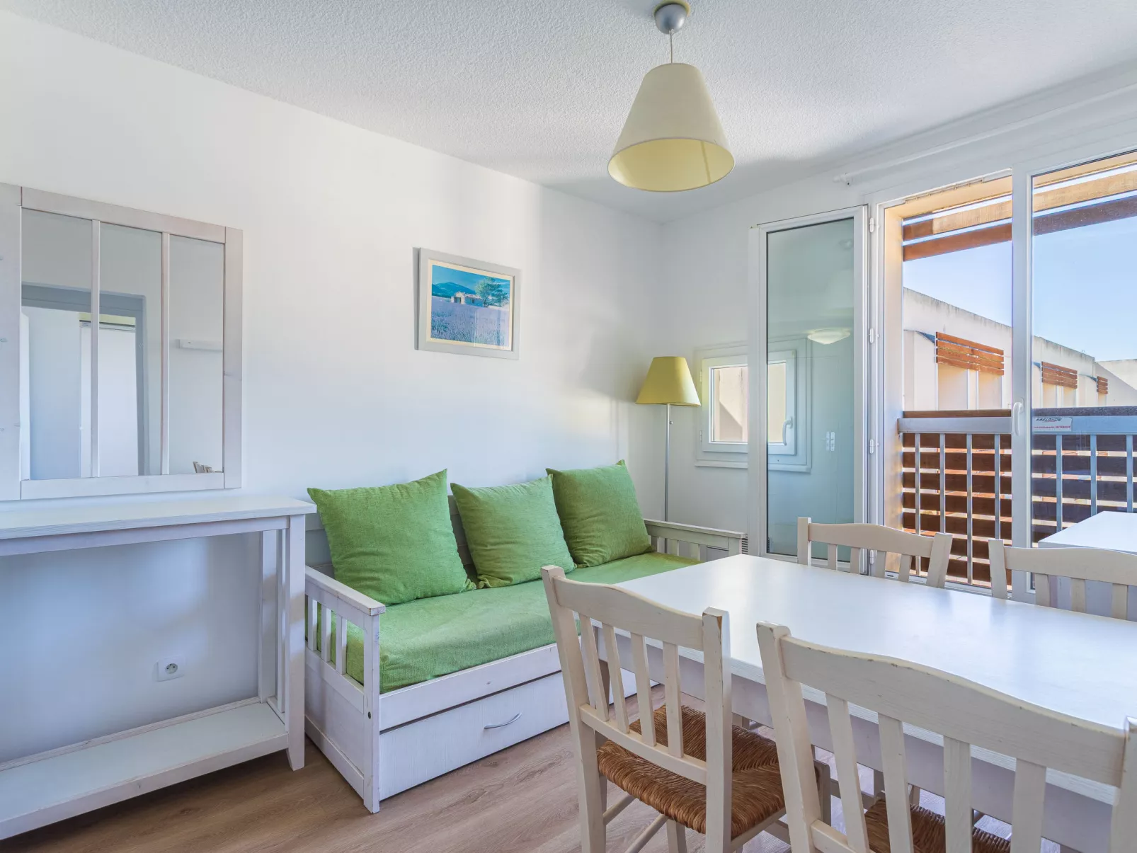 L'île d'Or - Binnen