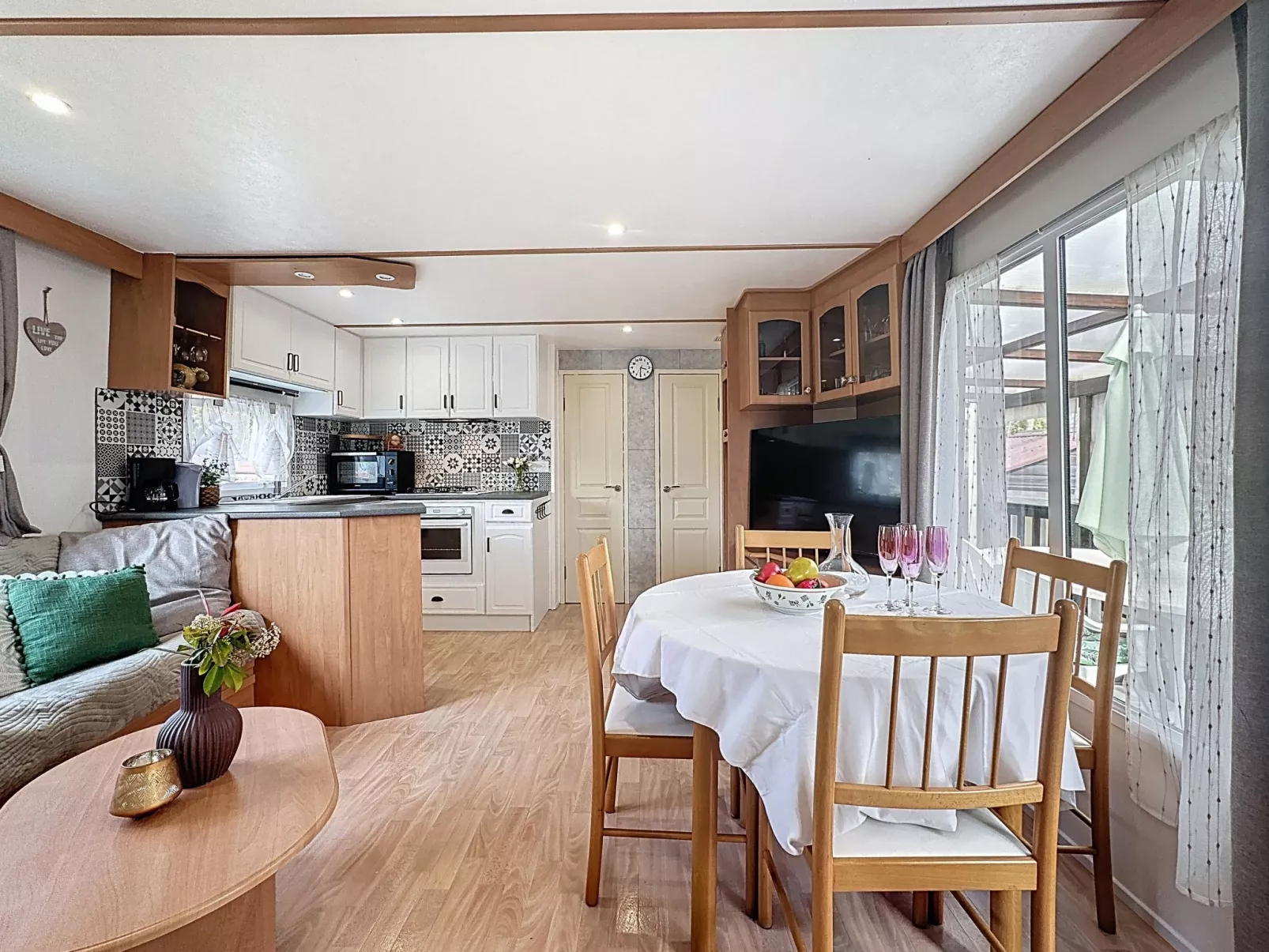 Le Lieu Bill - Binnen